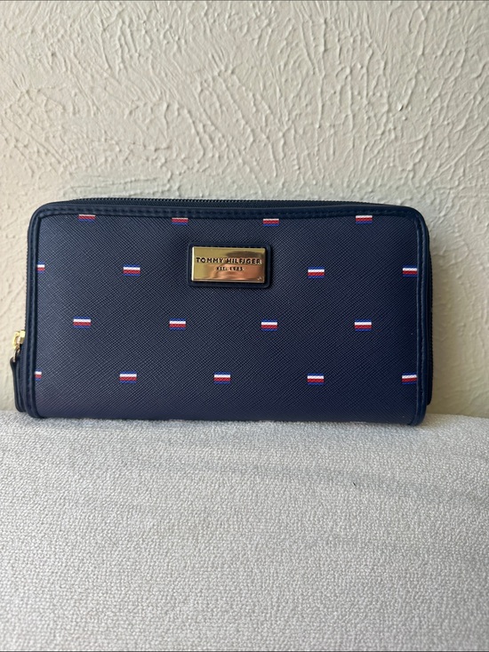 Tommy Hilfiger Handbags - Tommy Hilfiger Navy Wallet with Red White Blue Flag Motif NWOT
